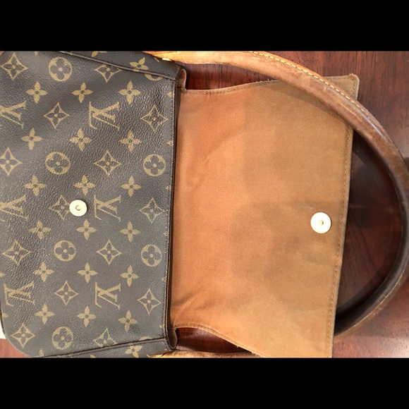 🌴Authentic Louis Vuitton Looping Mini🌴 - Picture 4 of 8